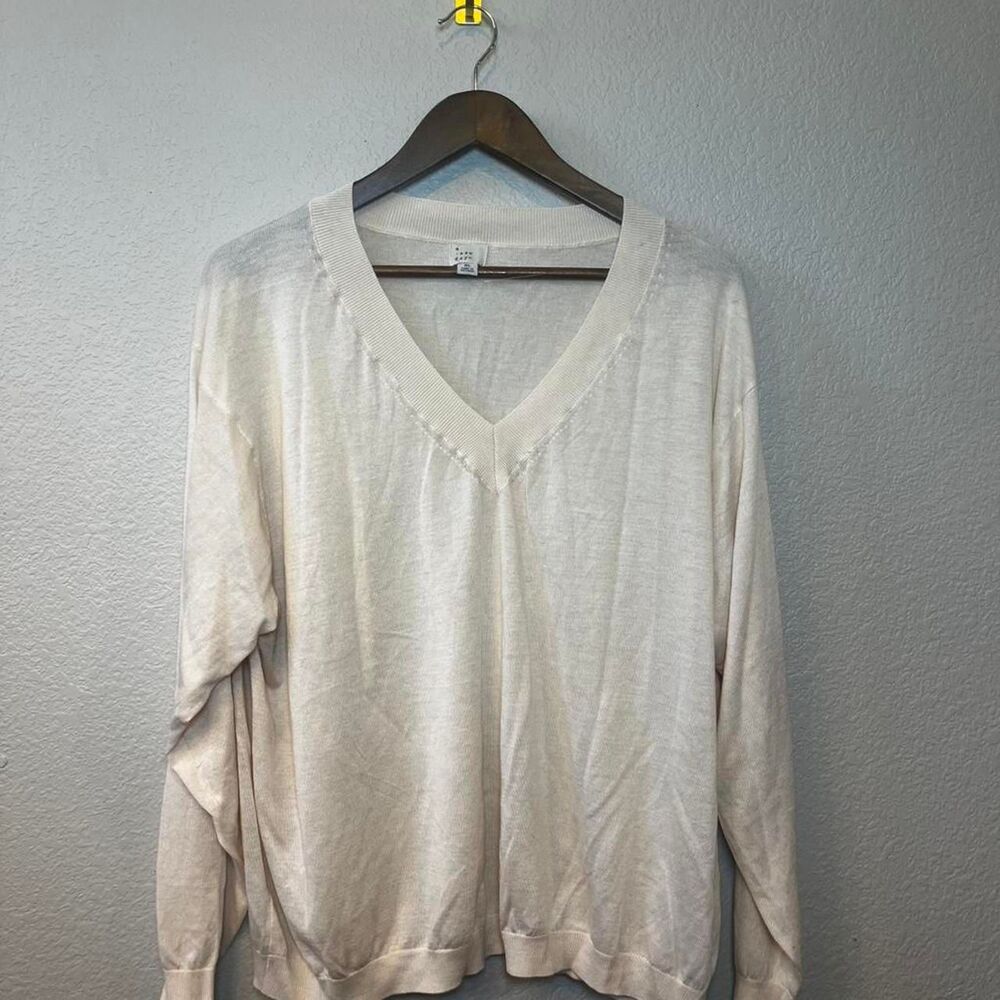 A-new-day Women's Cream and White Jumper